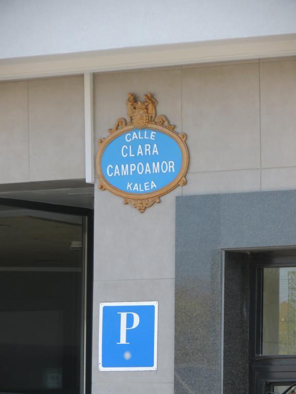 בילבאו Pension Don Claudio מראה חיצוני תמונה