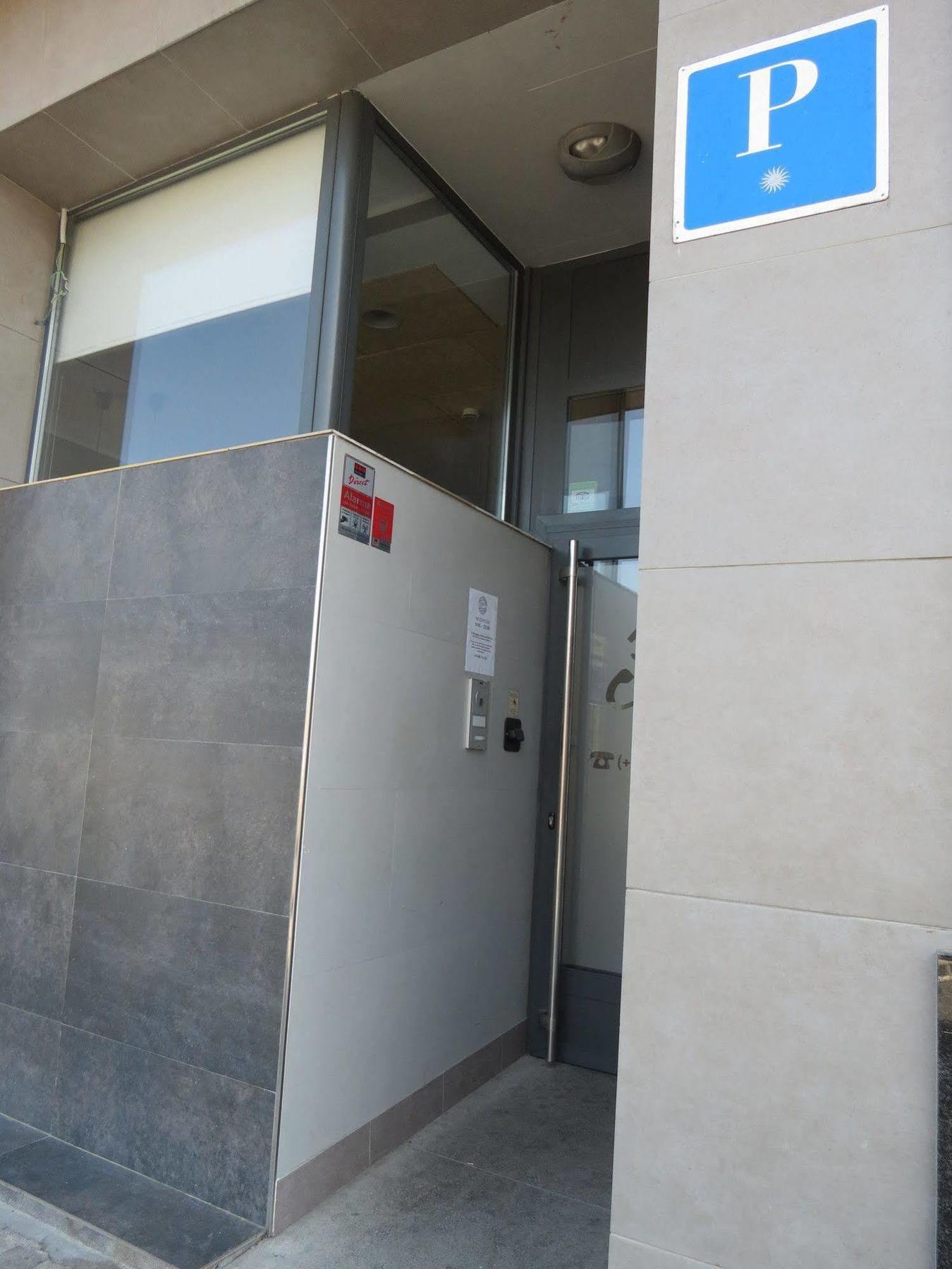 בילבאו Pension Don Claudio מראה חיצוני תמונה