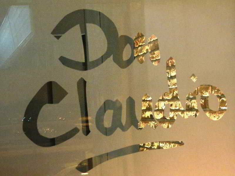 בילבאו Pension Don Claudio מראה חיצוני תמונה